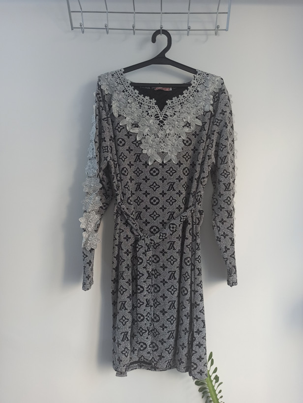 تونیک مجلسی لمه در دو سایز L و XL ، شش رنگ