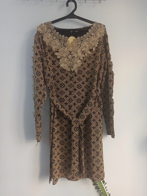 تونیک مجلسی لمه در دو سایز L و XL ، شش رنگ